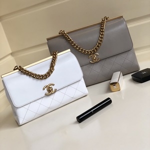 샤넬 CC로고 퀄팅 투톤 체인 크로스백 커스텀