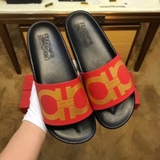 페레가모 캐릭터 로고 남성 슬리퍼