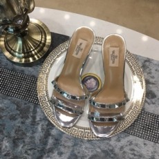 발렌티노 락스터드 여성 하이힐 샌들