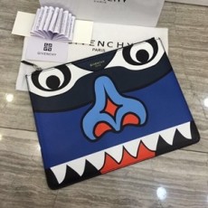 지방시 캐릭터 블랙 지퍼 클러치백