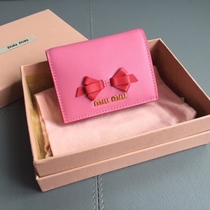 미우미우 리본장식 똑딱이 중지갑