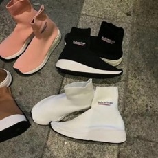 발렌시아가 로고캐릭터 여성 스피드러너