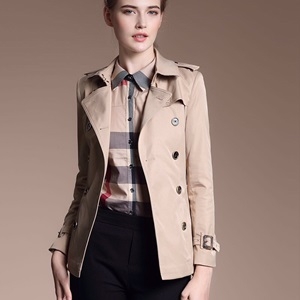 버버리 패치 벨트버클 여성 자켓