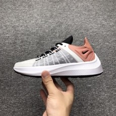 나이키 마라손 끈장식 그레이카멜 여성 슈즈