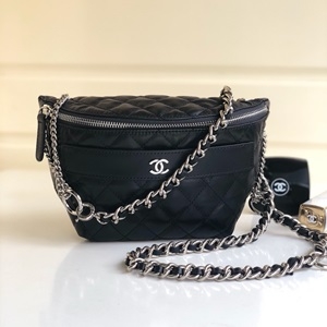 샤넬 램스킨 블랙 퀄팅 가죽패치 체인 힙색 크로스백