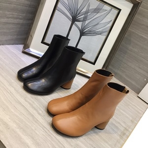 셀린느 지퍼 가죽 여성 쇼트부트