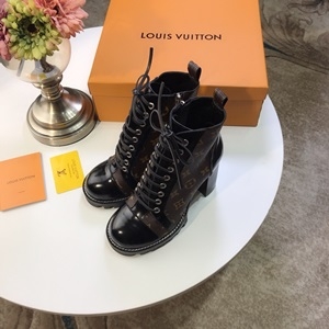 루이비통 모노그램 지퍼 투톤 여성 쇼트부츠