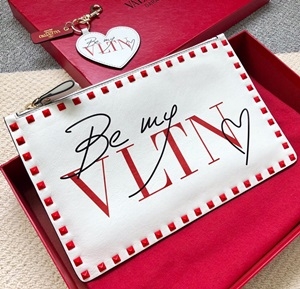 발렌티노 캐릭터 프린트 스터드 지퍼 파우치백