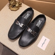 페레가모 금속버클 로고 블랙 남성 구두