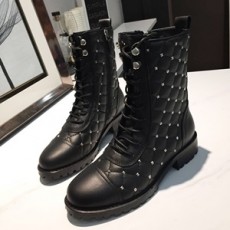 발렌티노 락스터드 퀄팅 지퍼 여성 쇼트부츠