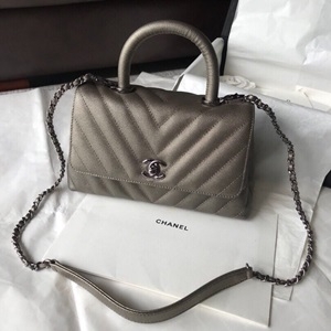 샤넬 2019 SS 캐비어 V퀄팅 체인 토트백