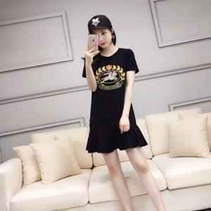 버버리 2019 SS 캐릭터 로고 자수 여성 원피스