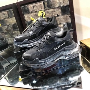발렌시아가 2019 SS 트리플S 시즌 4 업뎃버젼 커플 슈즈 one