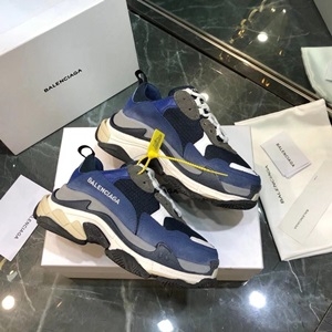 발렌시아가 2019 SS 트리플S 시즌 4 업뎃버젼 커플 슈즈 sieteen