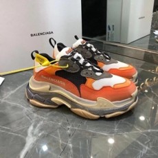 발렌시아가 2019 SS 트리플S 시즌 4 업뎃버젼 커플 슈즈 nineteen