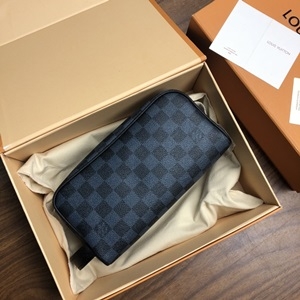루이비통 2019 SS 그라피티 지퍼 N50000 파우치백