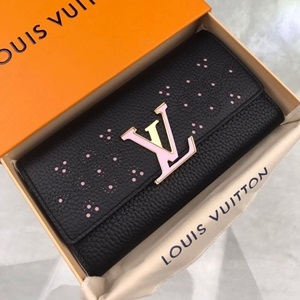 루이비통&nbsp;2019&nbsp;SS&nbsp;앙프렝뜨&nbsp;퍼포&nbsp;금속버클&nbsp;장지갑