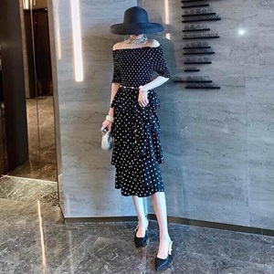 디올&#160;2019&#160;SS&#160;땡땡이&#160;러플&#160;주름&#160;여성&#160;원피스