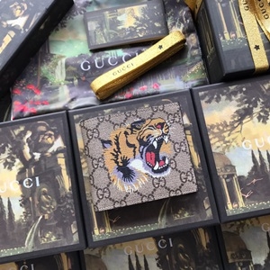 구찌 2019 SS 타이가 쟈가드 반지갑 408827