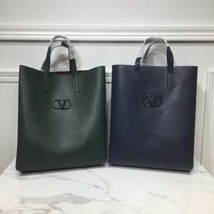 발렌티노 2019 SS 캐릭터 로고 파우치 토트백