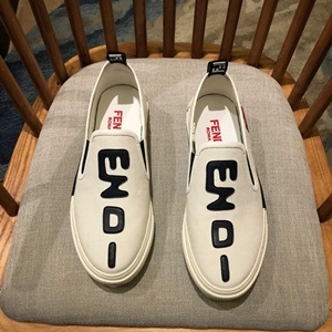 펜디 2019 SS 캐릭터 투톤 남성 슬립온