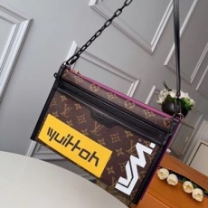 루이비통 2019 SS 모노그램 플랫 메신저백 M44641