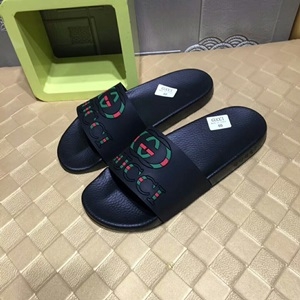 구찌 2019 SS 캐릭터 로고 커플 슬리퍼