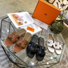 에르메스 2019 SS H로고 스티치 여성 슬리퍼