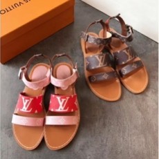 루이비통 2019 SS 모노그램 벨트버클 여성 샌들