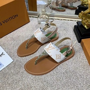 루이비통 2019 SS 모노그램 벨트버클 여성 쪼리