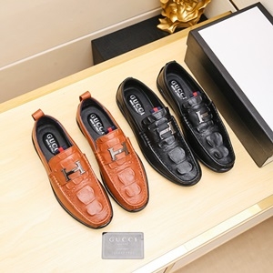 에르메스 2019 SS 금속버클 악어가죽무늬 남성 슈즈