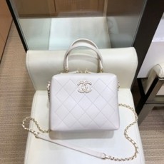 샤넬 2019 SS CC로고 퀄팅 체인 토트백