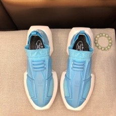 프라다 2019 SS 기하무늬 패치 남성 슈즈