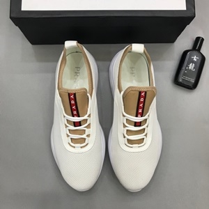 프라다 2019 SS 투톤 로고 패치 남성 슈즈