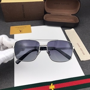 루이비통 2019 SS 스트라이프 남성 선글라스