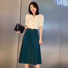 디올 2019 SS 단추장식 블라우스 치마 여성 세트