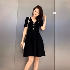 샤넬 2019 SS 단추장식 니트 여성 원피스
