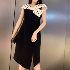 디올 2019 SS 리본카라 트임 여성 원피스