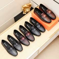 토즈 2019 SS 꼬임무늬 각인로고 남성 슈즈