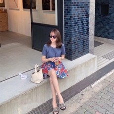 미우미우 2019 SS 플라워 반팔티 리본 반바지 여성 세트
