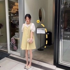미우미우 2019 SS 반팔티 단추장식 원피스 여성 세트