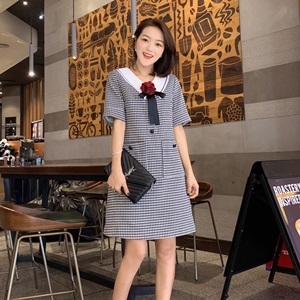 샤넬 2019 SS 체크 카라 리본장식 여성 원피스