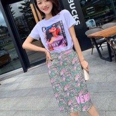 발렌티노 2019 SS 캐릭터 반팔티 플라워 스커트 여성 세트