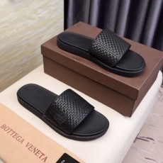 보테가 2019 SS 꼬임가죽 로고 남성 슬리퍼