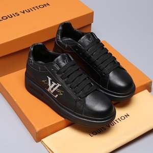루이비통 2019 SS 캐릭터 로고 커플 슈즈