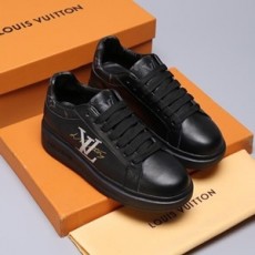 루이비통 2019 SS 캐릭터 로고 커플 슈즈