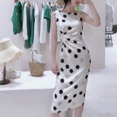 디올 2019 SS 땡땡이 민소매 하객룩 여성 원피스