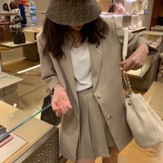 샤넬 2019 SS 7부소매 자켓 주름치마 오피스룩 여성 세트