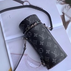 루이비통 2019 SS 모노그램 이클립스 보틀 홀더 GI0398