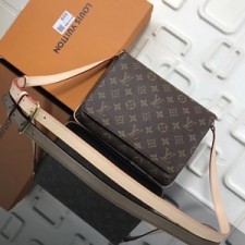 루이비통 2019 SS 모노그램 뮤젯탱고 숄더백 M51257